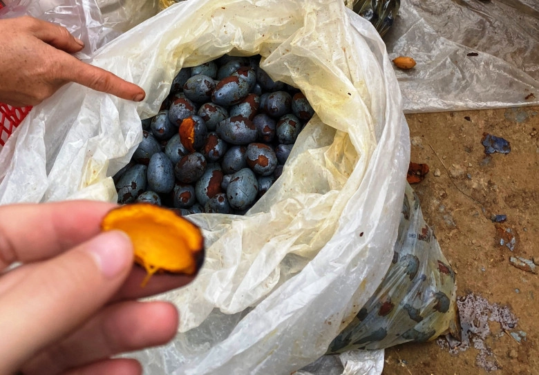 Chợ phiên lạ lùng giữa lòng thanh hóa mua bán không cần đến tiền tồn tại hơn trăm năm - 3