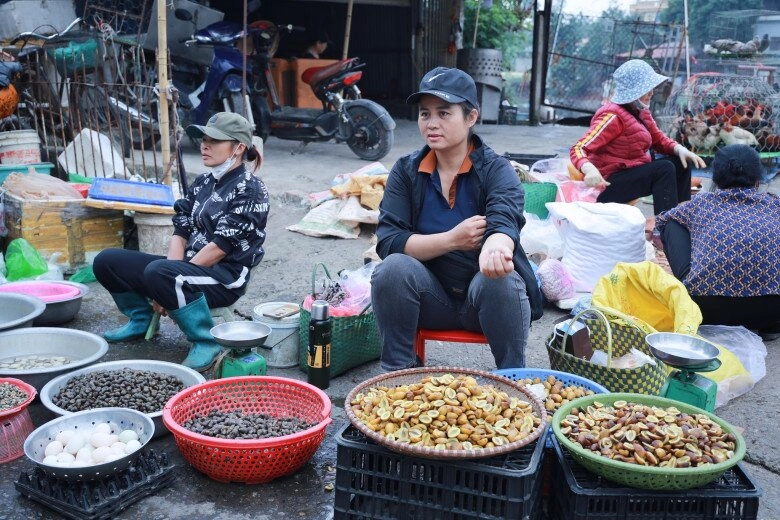 Chợ phiên tồn tại hàng ngàn năm ngay gần hà nội gắn liền với cố đô cổ xưa trong truyền thuyết - 5