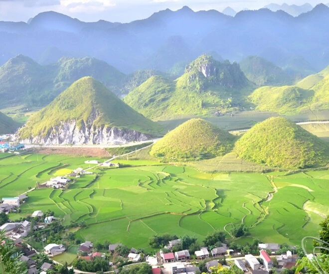 Chốn bồng lai tiên cảnh ở hà giang có hình dáng ngượng đỏ mặt gắn với chuyện tình của nàng tiên hút khách quanh năm - 1