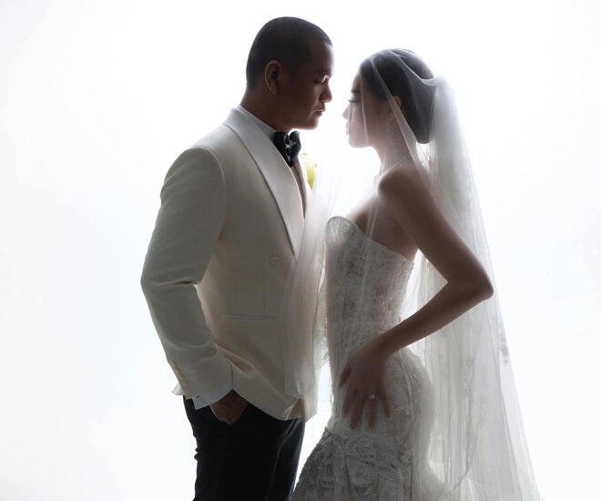 Chồng hơn 17 tuổi của khánh vân tự thấy nhiều khuyết điểm trước vợ hoa hậu đặt ra loạt quy định trong đám cưới - 1