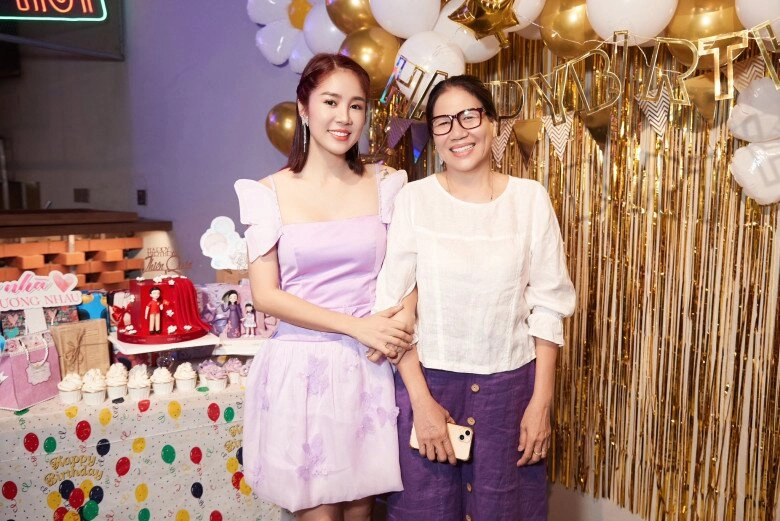 Chồng trẻ lê phương gọi quý tử của vợ là tình yêu tử tế đối xử công bằng không tị nạnh con chung con riêng - 7
