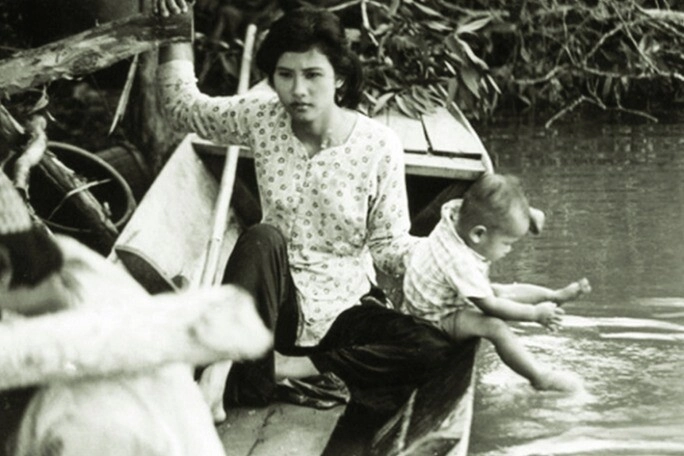 cô bán cháo vịt đẹp nhất màn ảnh việt phải bỏ xứ khi chồng đạo diễn qua đời giờ sống an nhiên bên trời tây - 1