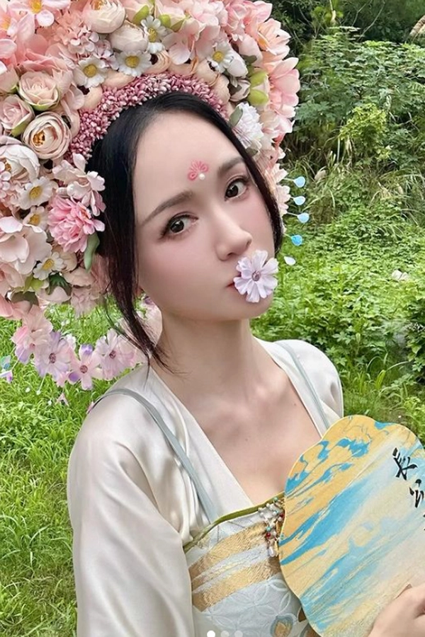 cô dâu 3 triệu đô của màn ảnh hoa ngữ - trần kiều ân vẫn có làn da căng bóng ở tuổi 45 - 4