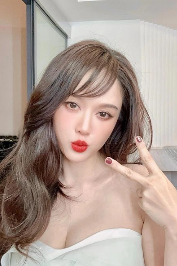 cô dâu 3 triệu đô của màn ảnh hoa ngữ - trần kiều ân vẫn có làn da căng bóng ở tuổi 45 - 8