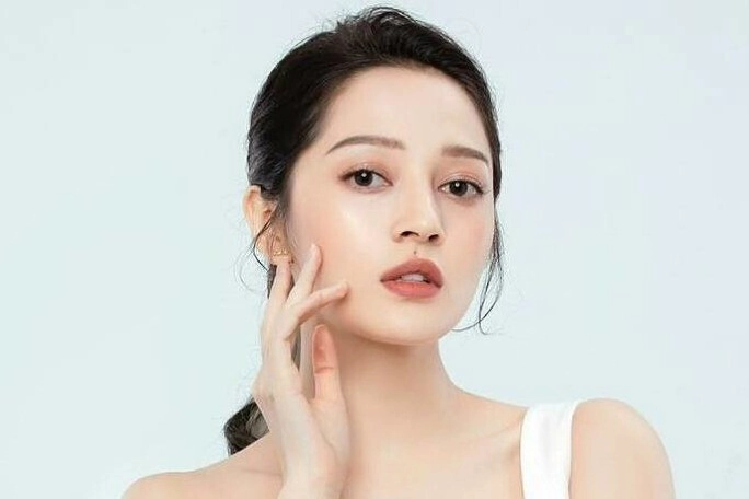 Cô em được đàm vĩnh hưng thương vô điều kiện sống trong biệt thự 1000m2 ở mỹ con trai vẫn chịu khó mua đồ cũ - 4