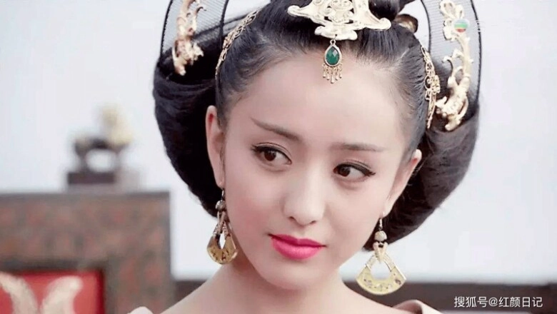 Cô gái cấm cả nước bàn tán về mình u45 trẻ mãi không già là tượng đài nhan sắc lấn lướt phạm băng băng - 7