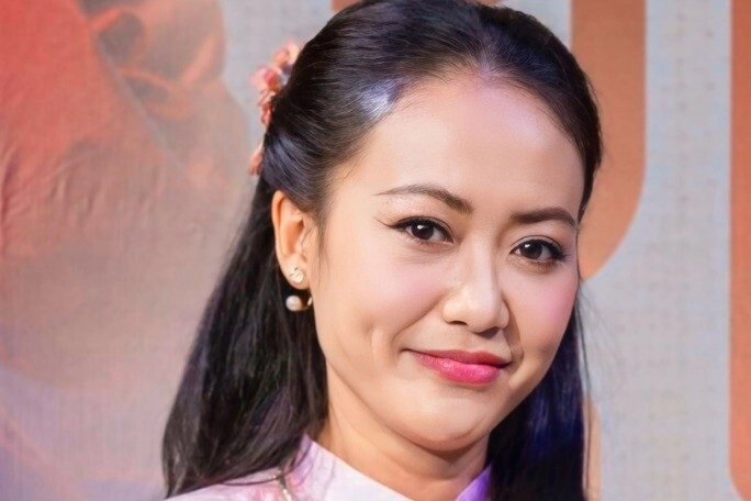 Cô giáo của quý ròm kính vạn hoa tuổi thơ bếp nằm cạnh chuồng heo lúng túng khi con riêng của chồng đến ở cùng - 3