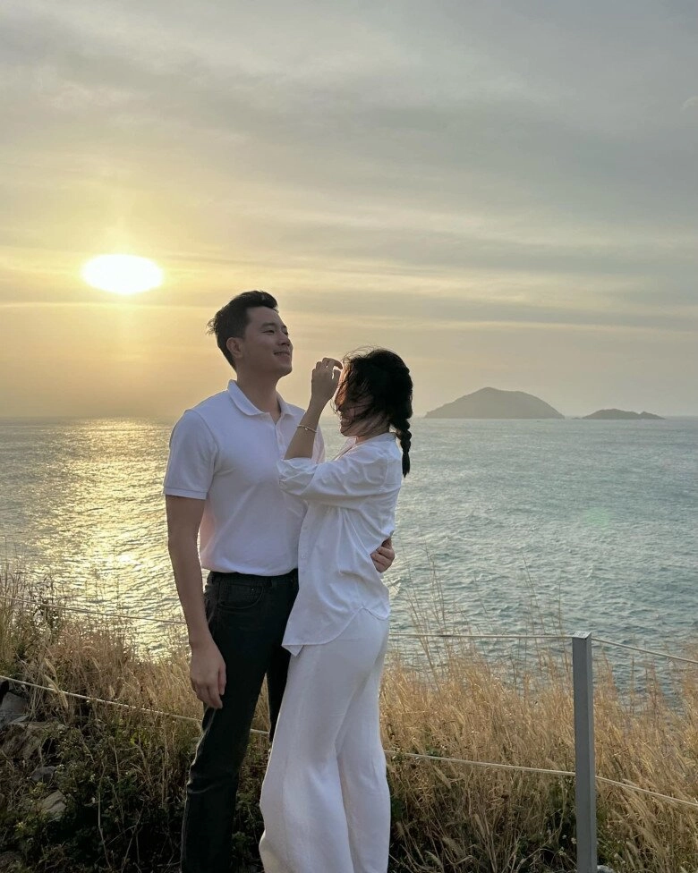 Cơ trưởng đẹp trai nhất việt nam cưới bạn gái phú bà chơi lớn làm 6 cái lễ từ bắc chí nam - 6