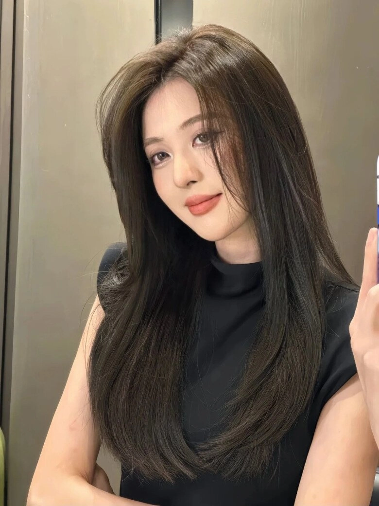 Còn 3 tuần là tới tết chị em 40 áp dụng kiểu tóc và 4 phương pháp này để tăng thêm độ mềm mại và bóng mượt - 5