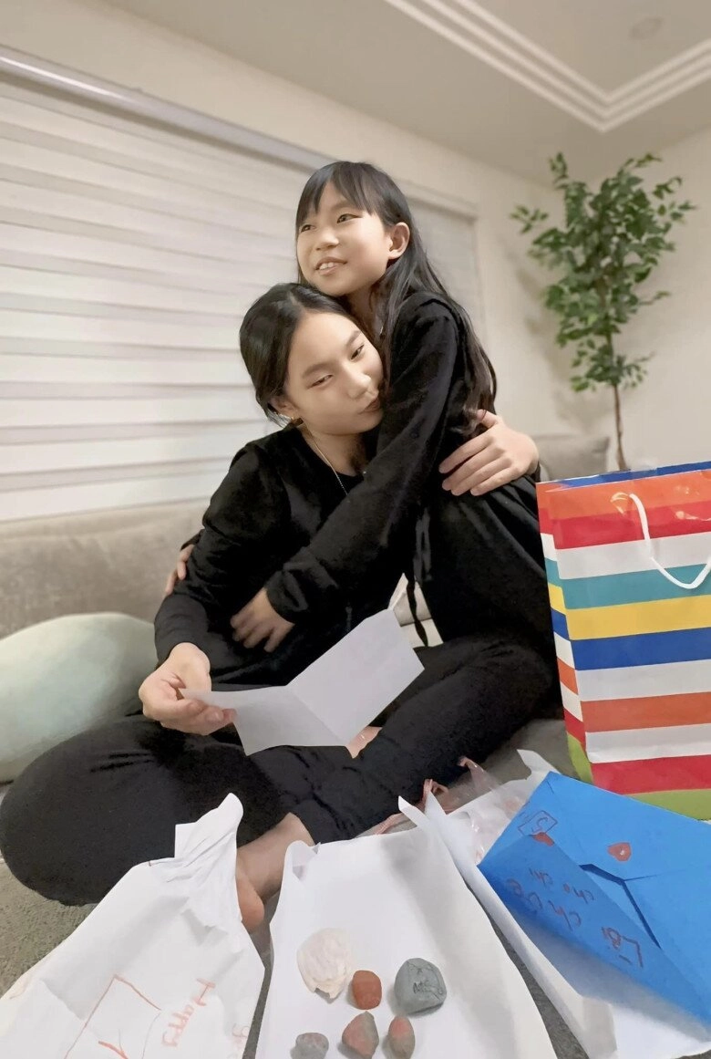 Con gái 10 tuổi của lý hải - minh hà có sở thích độc lạ thừa hưởng nét đẹp từ mẹ nhưng còi nhất lớp - 4