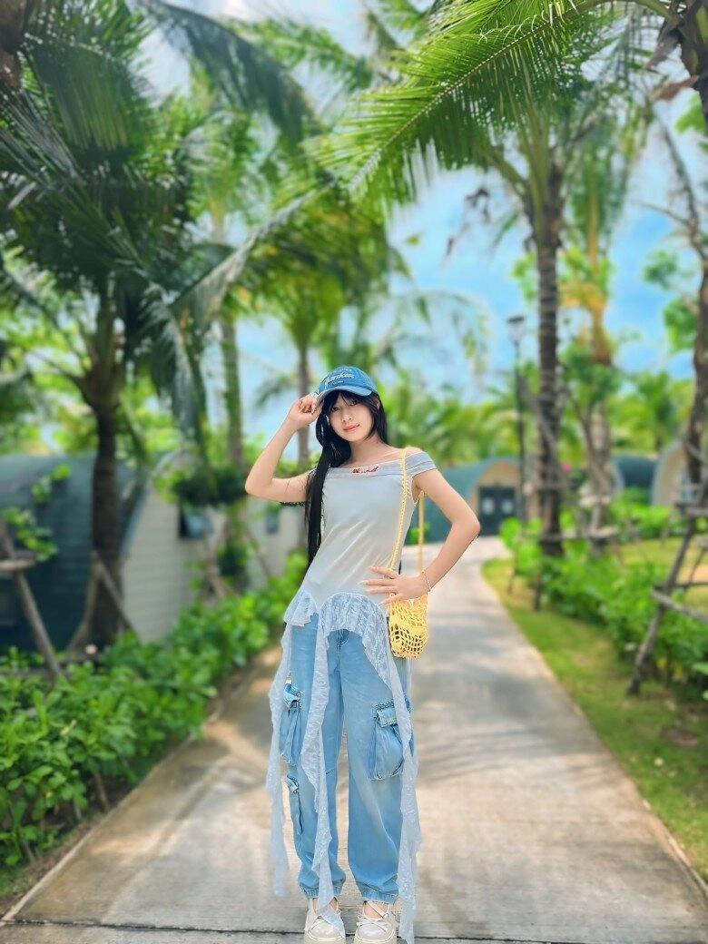 Con gái lý hải lớn lên góp nhặt hết nét đẹp của mẹ tiến sĩ ghi điểm tuyệt đối với hành động dùng thủ ngữ - 6