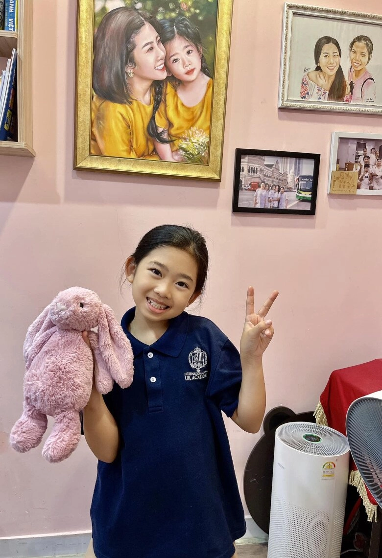 Con gái mai phương thừa hưởng đôi mắt biết cười long lanh của mẹ ngày càng trổ mã xinh đẹp và điệu đà - 10