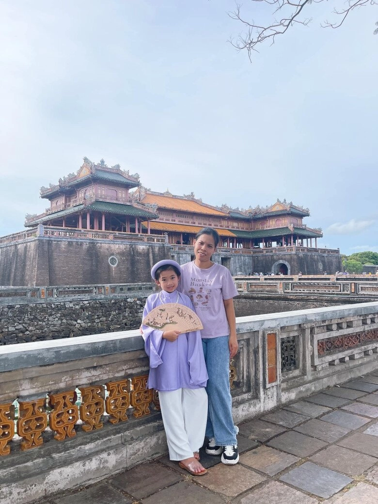 Con gái mai phương trổ mã sắp cao vượt bảo mẫu giờ đứng cạnh cứ tưởng 2 chị em - 7