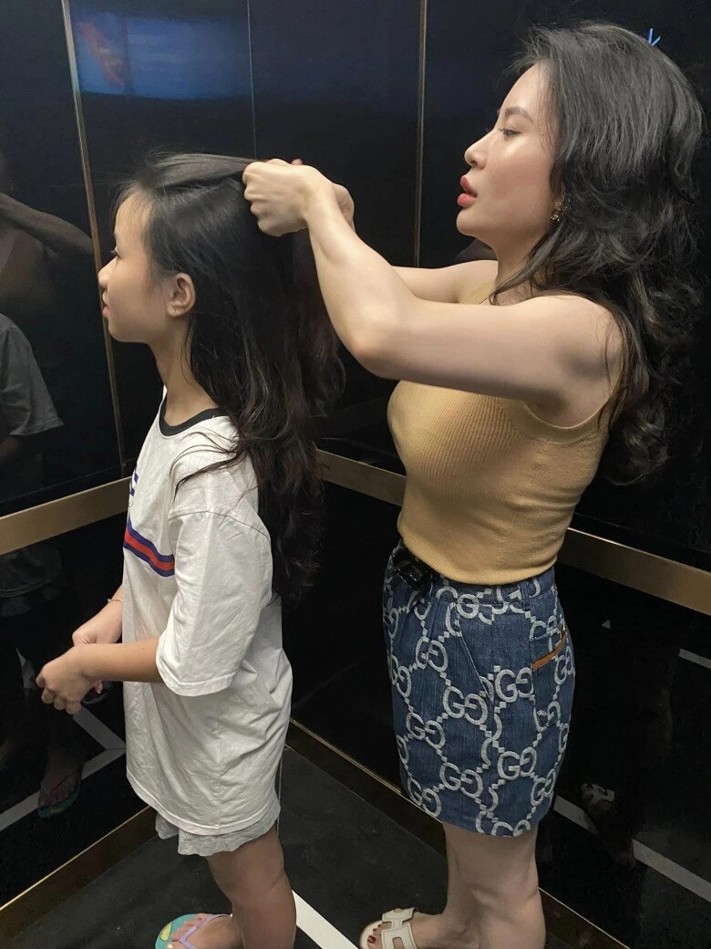 Con gái mc thành trung sướng như công chúa được bố ruột đón đi chơi bố tây yêu chiều khiến mẹ hạnh phúc lây - 11