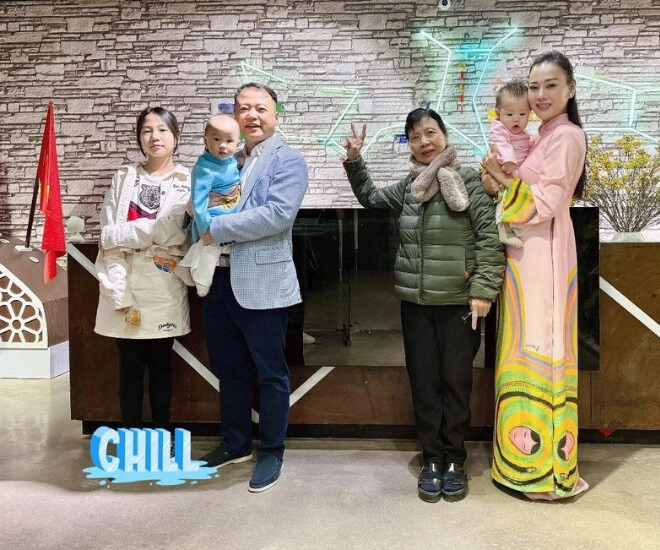 Con gái shark bình theo mẹ kế thăm công ty của bố phương oanh khoe cảnh nhà ở quê chẳng kém gia thế bên chồng - 1