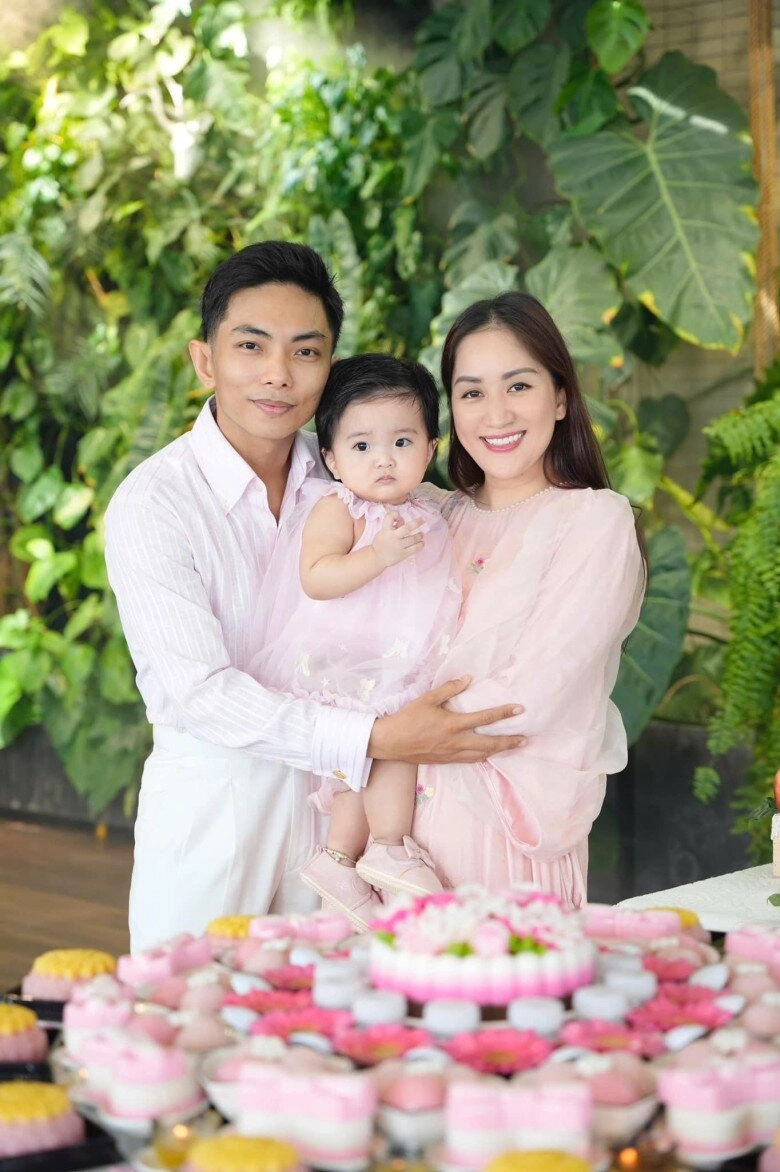 Con sao vào sinh nhật 1 tuổi quý tử nhà cường đô la mở tiệc sang chảnh con gái đỗ mỹ linh lộ diện mạo - 20