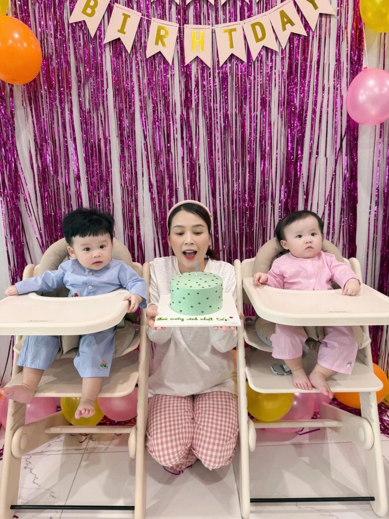 Con sao việt lai hàn ái nữ nhà lâm chấn khang có năng khiếu nghệ thuật cặp song sinh của sam xinh như thiên thần - 11