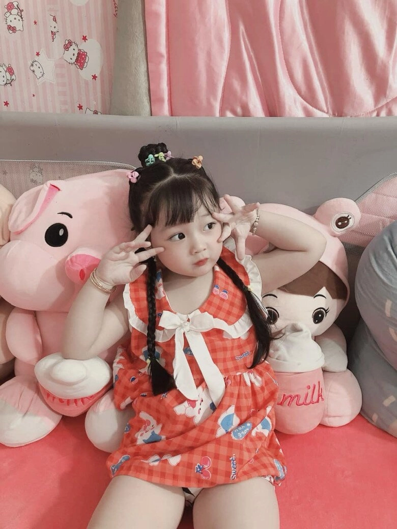 Con sao việt lai hàn ái nữ nhà lâm chấn khang có năng khiếu nghệ thuật cặp song sinh của sam xinh như thiên thần - 17