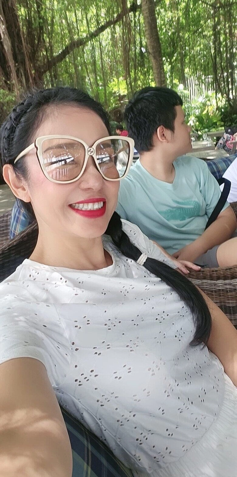 Con sao việt mang họ mẹ quang minh mong quý tử giống bố việt trinh giấu mặt con trai suốt 15 năm - 6