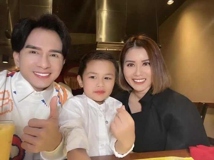 Con sao việt nói trên 3 thứ tiếng thiên từ nhà đan trường học tiếng từ 2 tuổi con trai lý hải biết 5 ngôn ngữ - 9