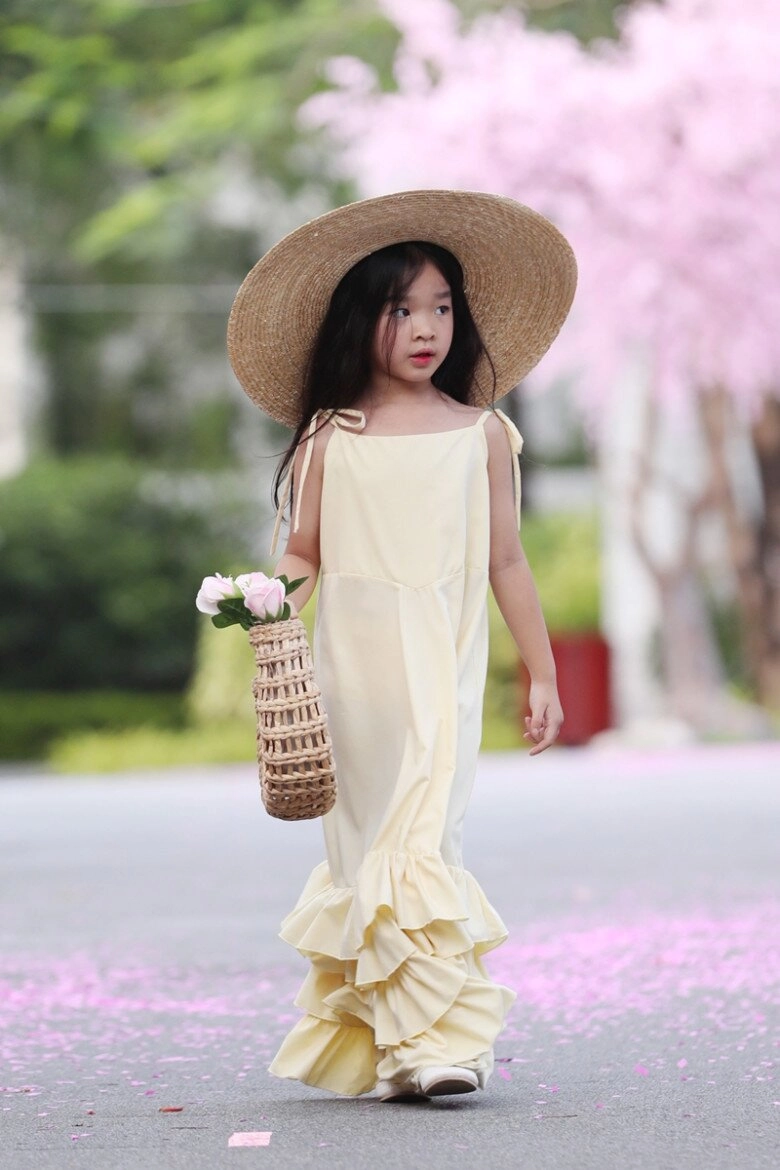 Con sao việt trổ tài catwalk lọ lem lộng lẫy như công chúa quý tử của đàm vĩnh hưng nhõng nhẽo trên sàn runway - 20