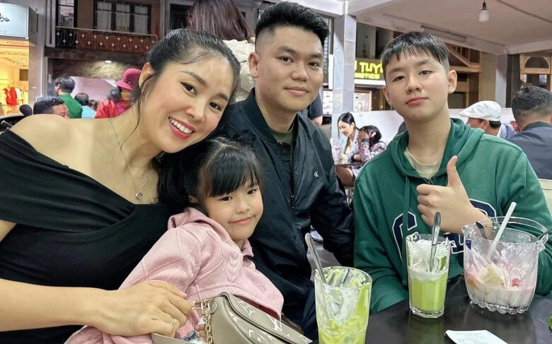 Con sao việt trổ tài làm bánh quý tử nhà lê phương làm bánh trung thu con trai tăng thanh hà cực chuyên nghiệp - 9