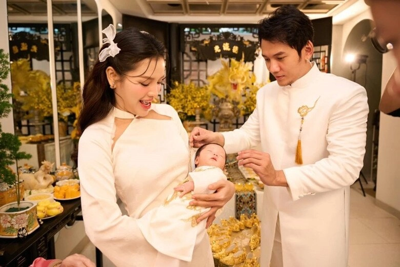 Con sao việt vừa ra đời đã có vàng ái nữ nhà nhật kim anh nhận quà trăm triệu con trai đàm vĩnh hưng đi lùi về đích - 5