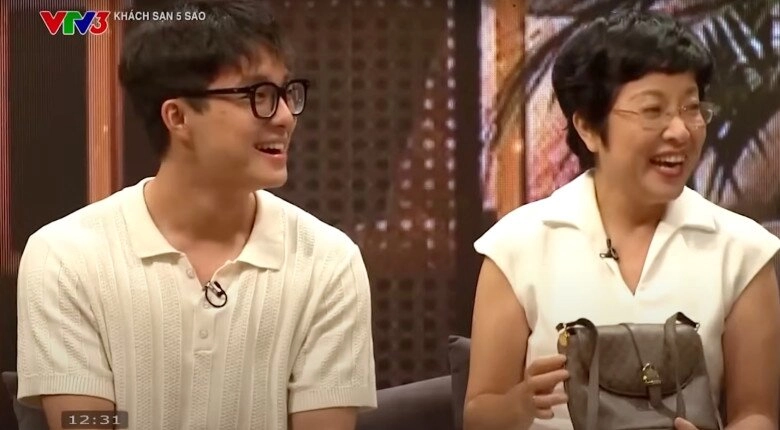 Con trai nsnd công lý làm thảo vân khóc nghẹn chỉ cần người đó chăm sóc cho mẹ em sẽ gọi là bố - 2