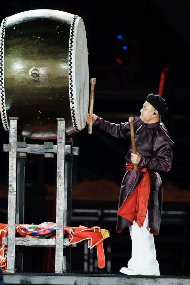 Concert anh trai vượt ngàn chông gai gặp kiếp nạn đến đêm cuối nsnd tự long cứu sân khấu dàn sao đội mưa diễn - 4