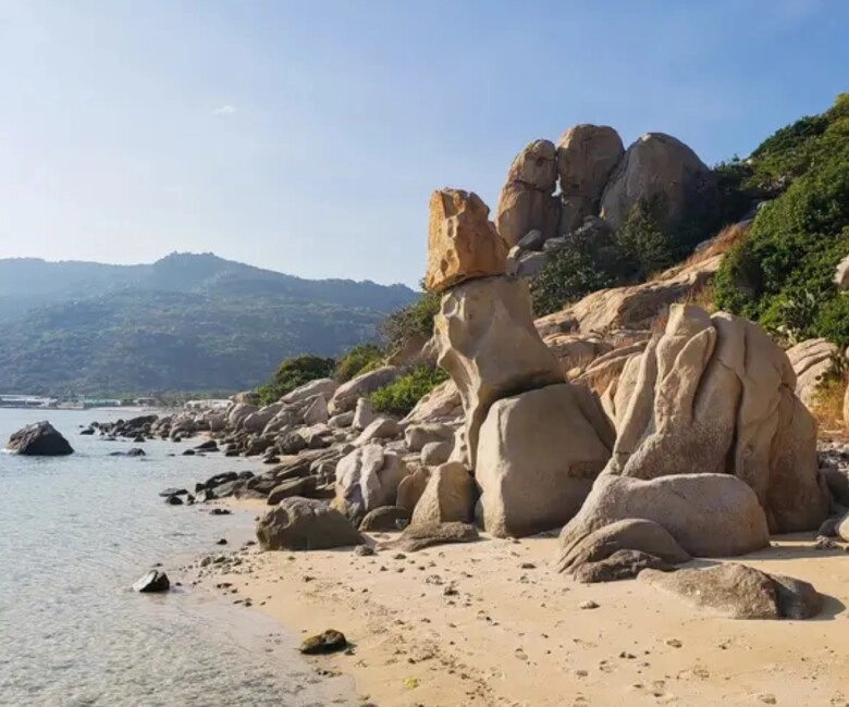 Công viên đá tự nhiên cực đẹp ở ninh thuận không thua kém gì nước ngoài du khách trầm trồ với kiệt tác từ mẹ thiên nhiên - 1