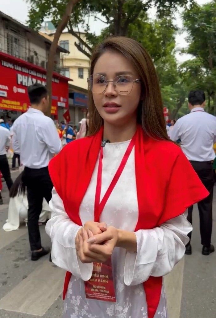 Cùng 35 tuổi lương thu trang hút mọi ống kính trong nhiệm vụ a80 sam làm mẹ 2 con ở nhà hơn 10 tỷ đồng - 2