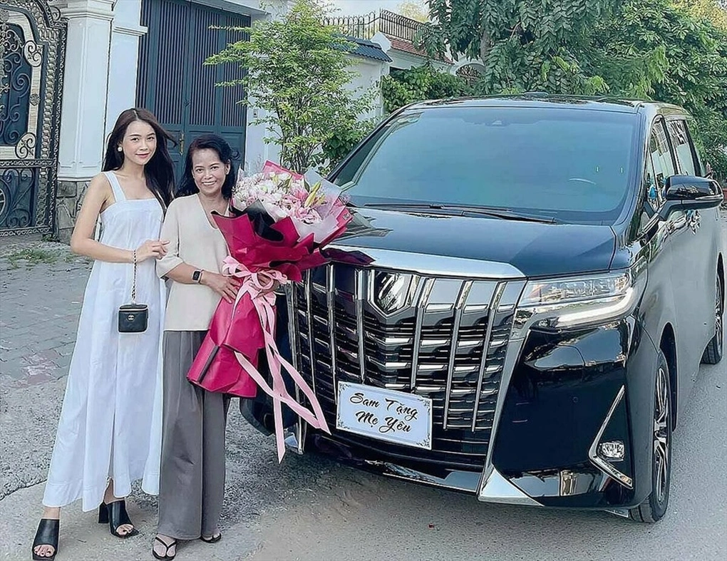 Cùng 35 tuổi lương thu trang hút mọi ống kính trong nhiệm vụ a80 sam làm mẹ 2 con ở nhà hơn 10 tỷ đồng - 10
