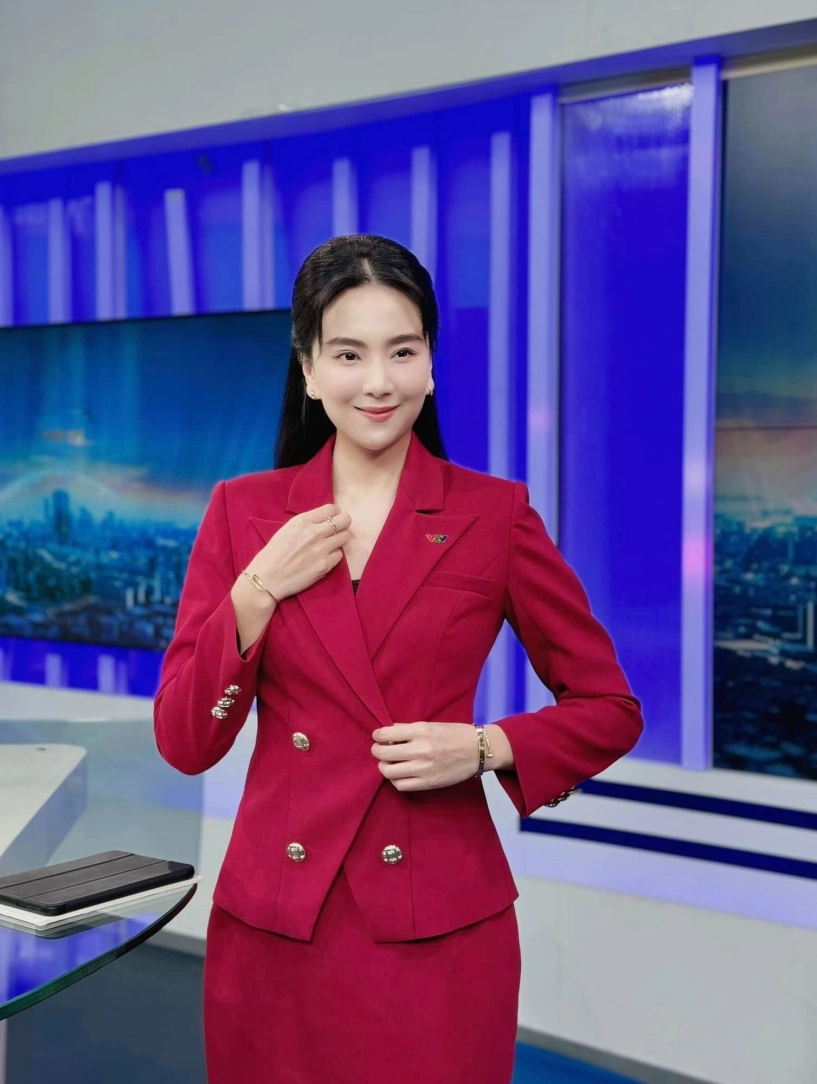 Cuộc sống của mc đẹp nhất vtv sau 2 lần làm dâu hào môn ra sao - 1