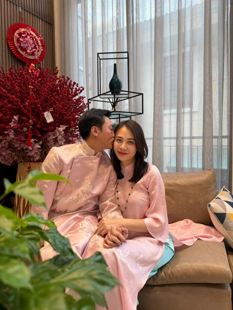 Cường đô la khoe ảnh chụp cùng mẹ ruột ngày mùng 4 tết mẹ đàm thu trang bình luận tình cảm - 3