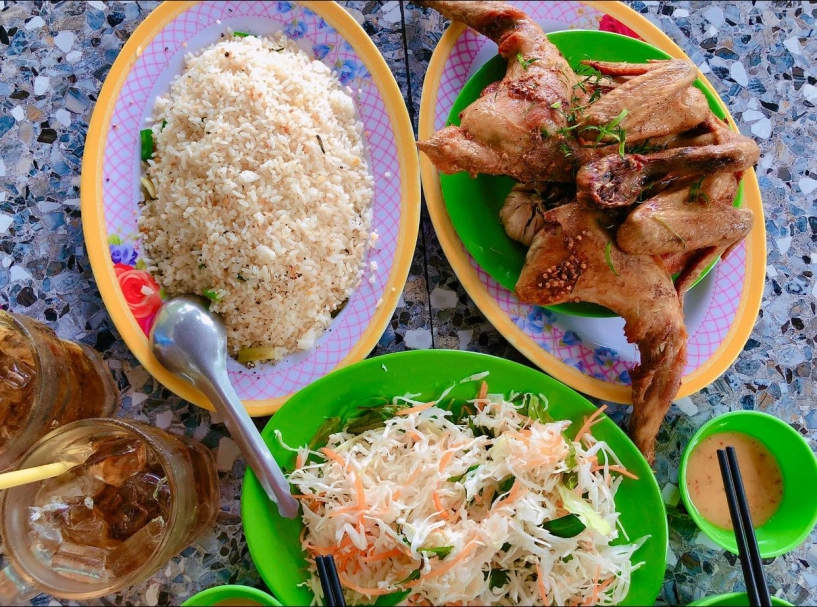 Đặc sản an giang tên tưởng sai chính tả khách ăn bằng tay không mới ngon - 1