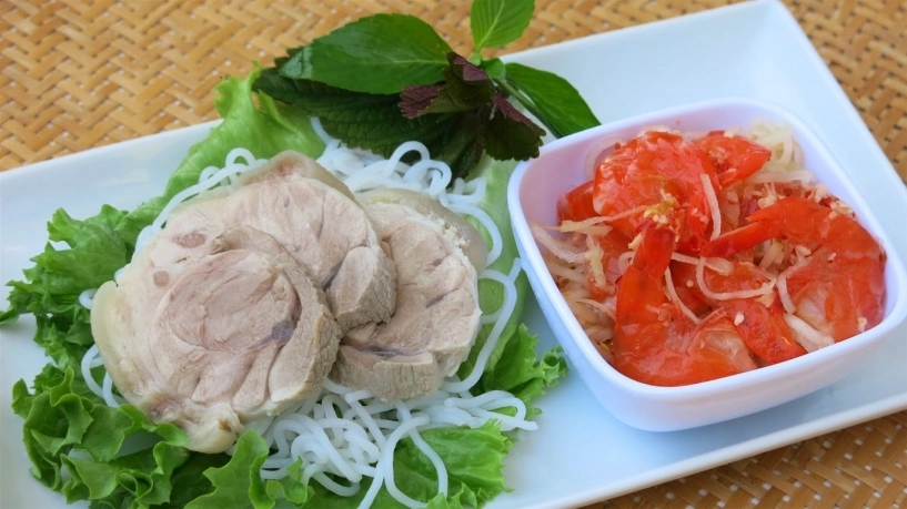 Đặc sản nước chấm hoàng gia xứ huế chế biến 10 ngày mới ra lò muốn ăn ngon phải biết cách - 4