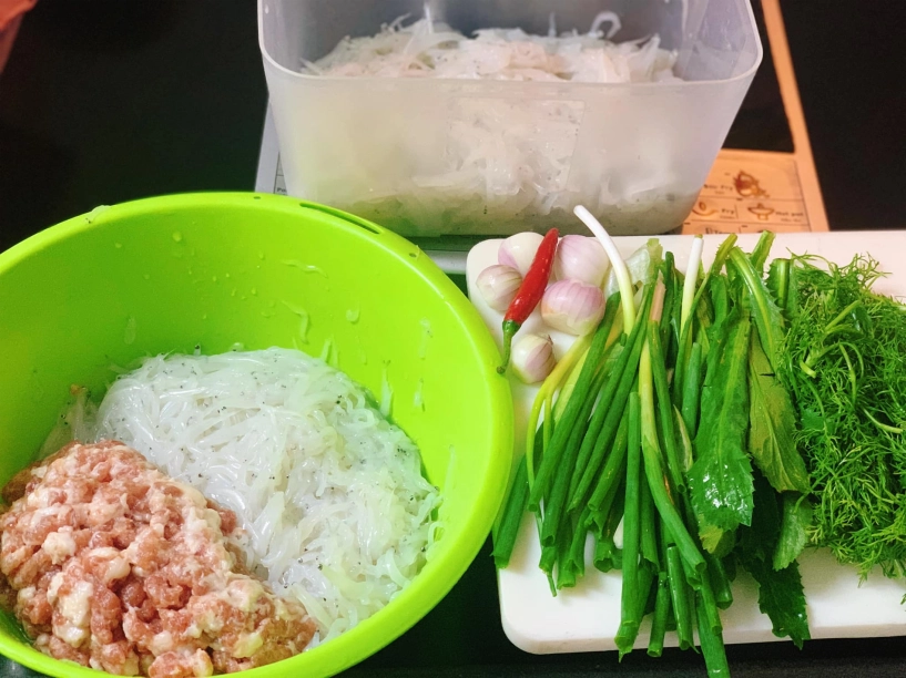 Đặc sản trời cho độc lạ ở tây bắc vớt vội cũng được vài cân ăn ngon hơn tôm - 3
