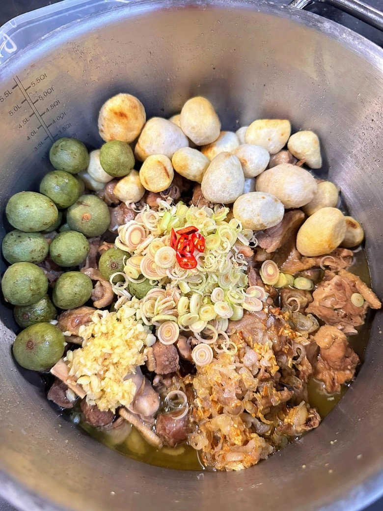 Đặc sản vịt om sấu chua hà nội ăn đúng mùa càng chuẩn vị mách bạn 5 địa chỉ ngon bổ rẻ - 3