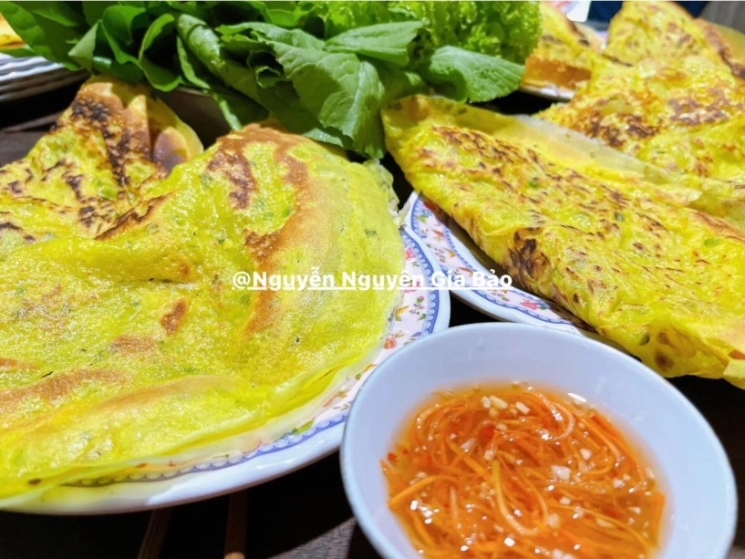 Đặc sản xa xỉ trắng nõn nà đốn cả cây cao hàng mét mới thu được vài kg - 5