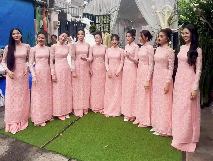Đám hỏi của hoa hậu khánh vân với chồng hơn 17 tuổi cô dâu bật khóc rơi nước mắt vì được gọi tiếng chồng ơi - 2
