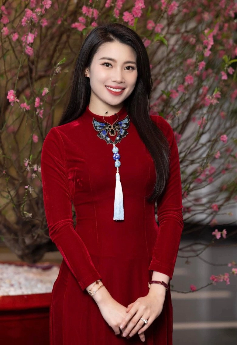 Dàn btv vtv tham gia diễu hành a80 người từng không được lên dẫn vì quá xấu người thi đỗ 2 trường đại học - 18