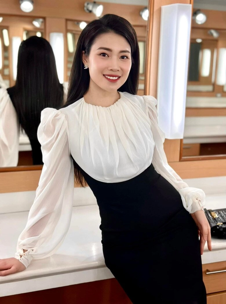 Dàn btv vtv tham gia diễu hành a80 người từng không được lên dẫn vì quá xấu người thi đỗ 2 trường đại học - 19