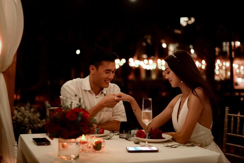 Dàn mẫu tây hot nhất vbiz an tây ước mơ có quốc tịch việt nay vướng lao lý dianka viên mãn bên bùi tiến dũng - 14