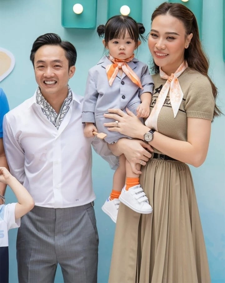 Dàn sao việt than thở vì ái nữ khó tính phan hiển tranh thủ kể xấu khánh thi cường đô la cưng con gái rượu - 3
