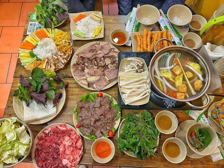 Dân tình rủ nhau đi ăn lẩu nhân ngày hà nội trở rét 8 địa chỉ bình dân vừa ngon vừa rẻ nhất thủ đô - 8