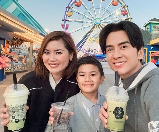 Đan trường sang mỹ nghỉ hè cùng con trai và vợ cũ doanh nhân thủy thiên sẽ về việt nam vì ngày đặc biệt của người cũ - 1