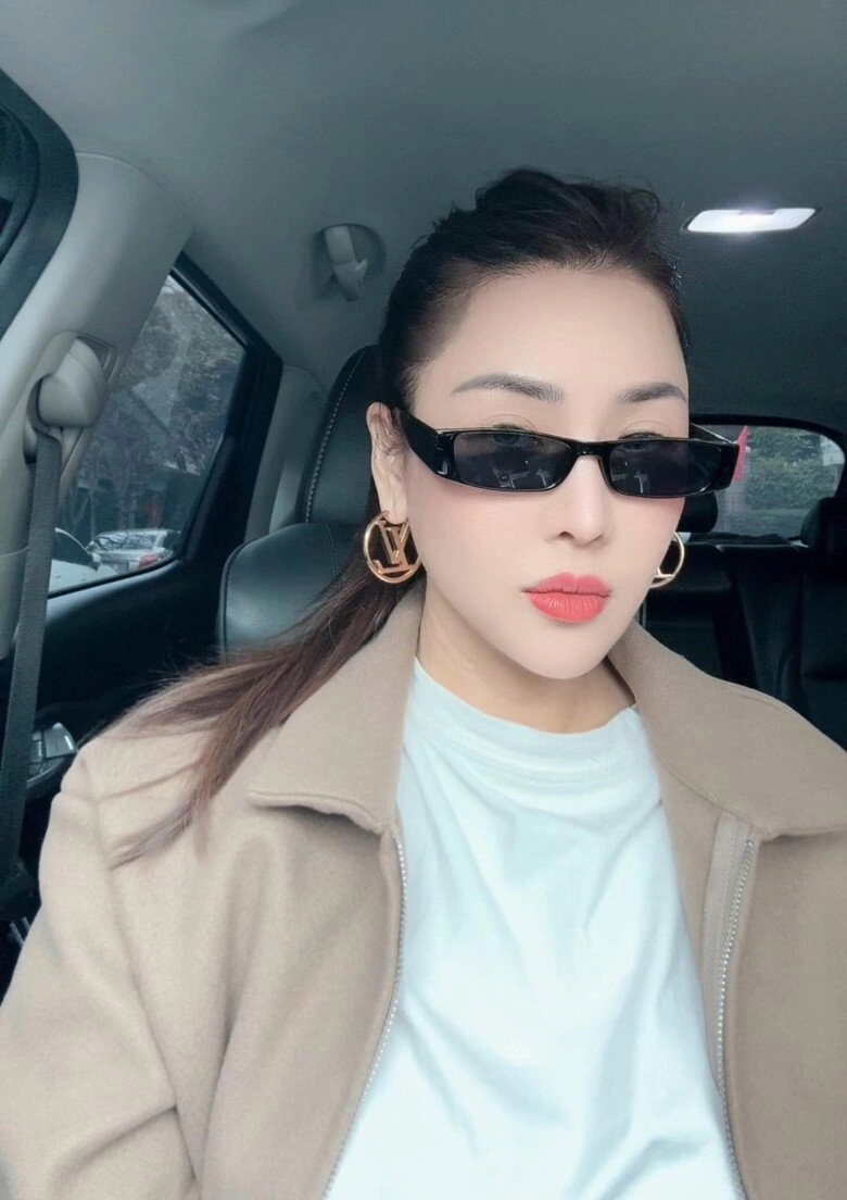 Danh tính mẹ việt 3 con mặc như không đi concert từng mua giải á hậu 1 thay 24 bộ răng và sửa mũi 6 lần - 8
