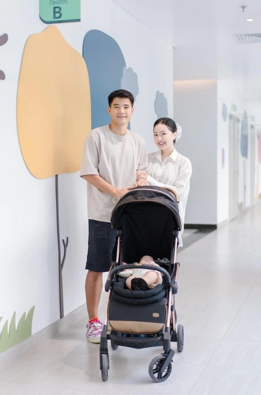 Điểm mặt những hot mom xinh đẹp làng bóng đá việt - 4