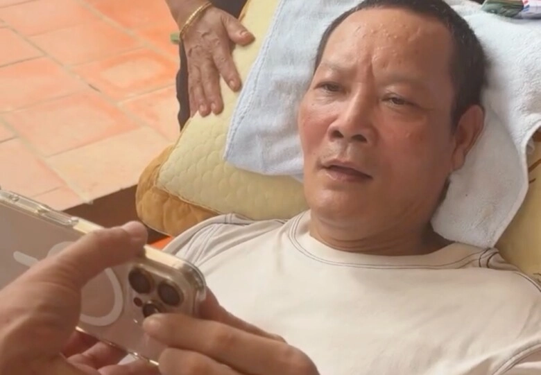 Diễn viên thái hòa liệt nửa người - 1