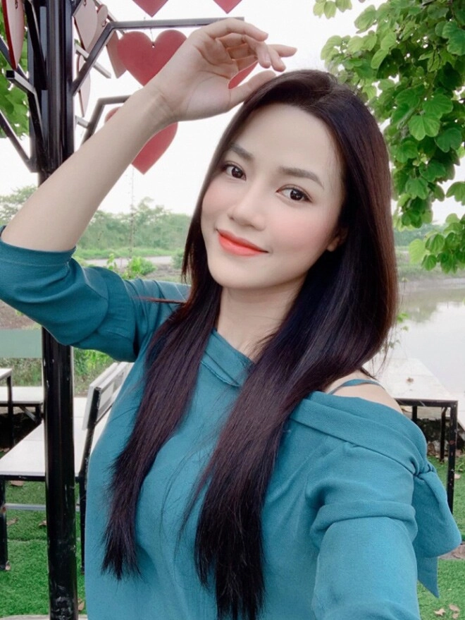 Diễn viên vtv quê bắc giang người có con từ thời sinh viên người không chịu khoe vợ xinh như hoa hậu - 8